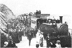 The train arriving at the Mumbles Pier
